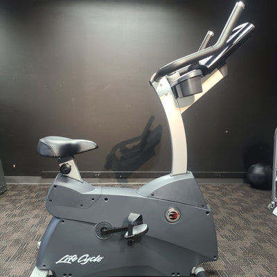 Life Fitness C3 Lifecycle Exercise Bike — [Display Model]