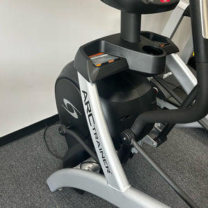 Cybex 525AT Arc Trainer — [Display Model]